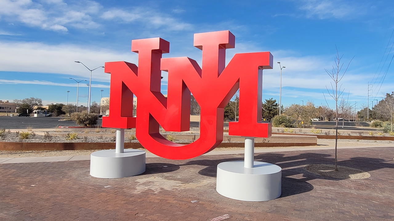 UNM unveils campus gateway at Central and Girard UNM UCAM Newsroom